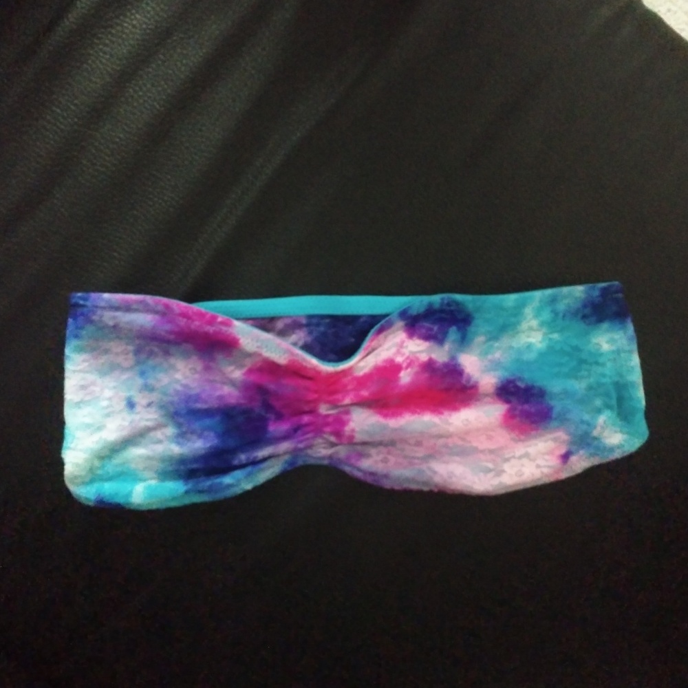 🖤5 for $25 Vs pink watercolor bandeau size small